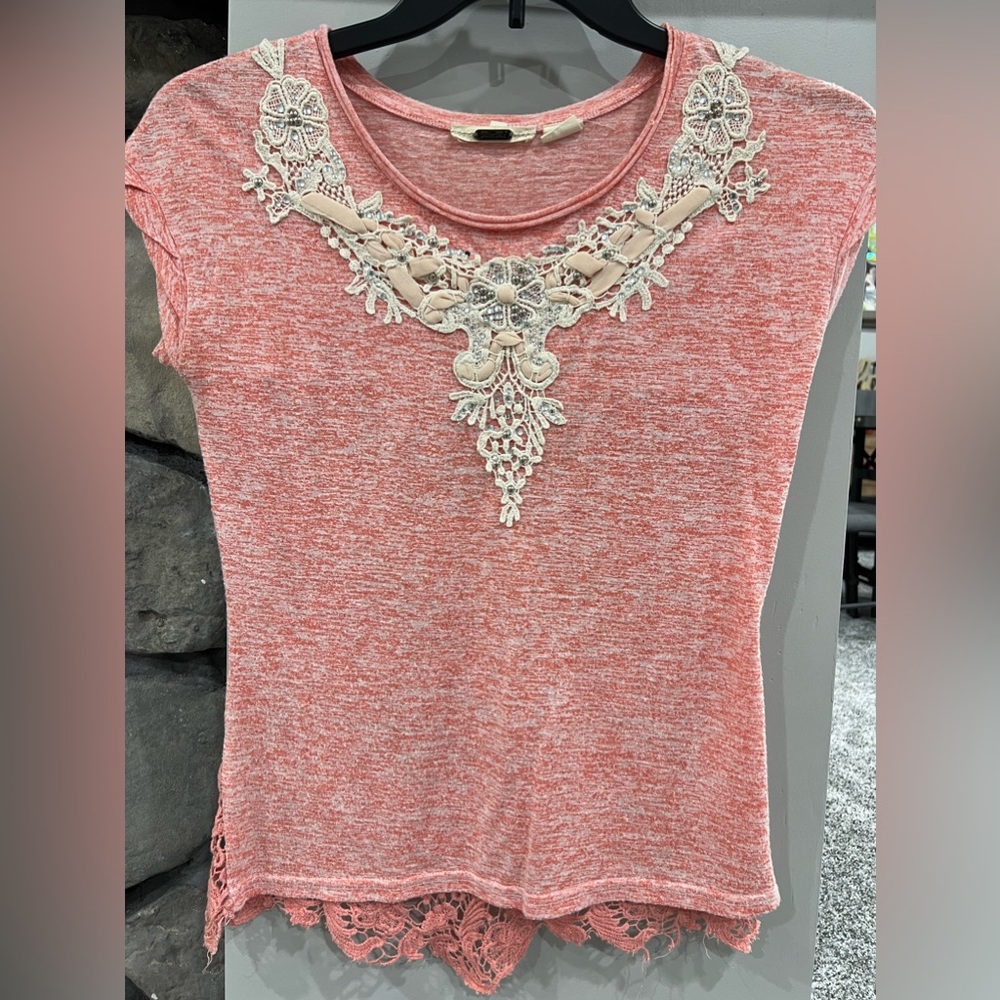 Buckle Miss Me short sleeve top